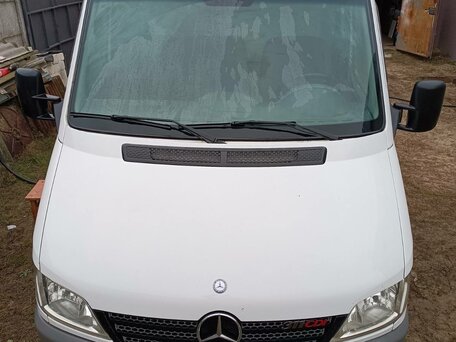 2016 Mercedes-Benz Sprinter Classic, белый, 1700000 рублей, вид 3