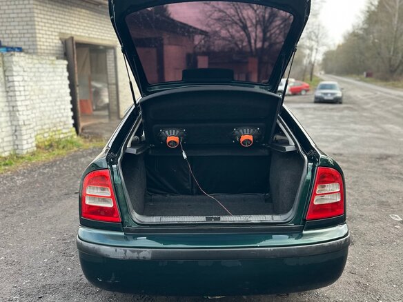 2001 Skoda Octavia I (A4) Рестайлинг, зелёный, 250000 рублей - вид 7