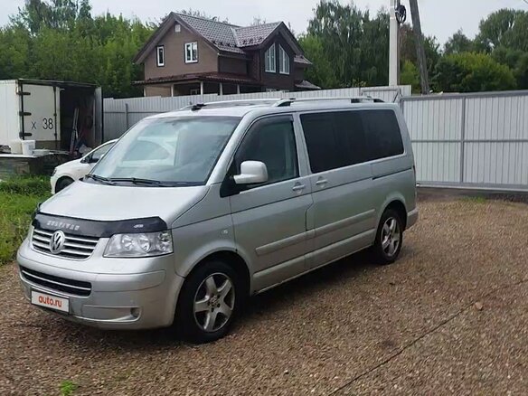 2007 Volkswagen Multivan T5, серебристый, 1700000 рублей - вид 1