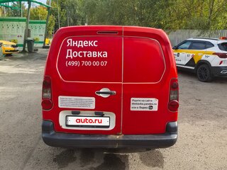 2010 Peugeot Partner, красный, 400000 рублей, вид 3