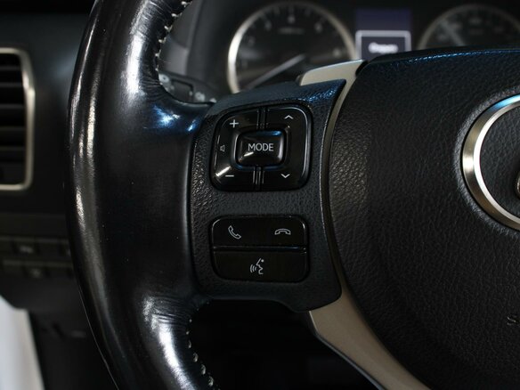 2016 Lexus NX 200 I, белый, 2860000 рублей - вид 12