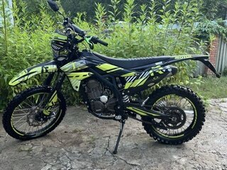 Regulmoto ZR 250