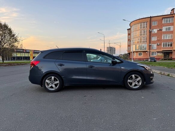 2015 Kia Ceed II Рестайлинг, синий, 1200000 рублей - вид 10