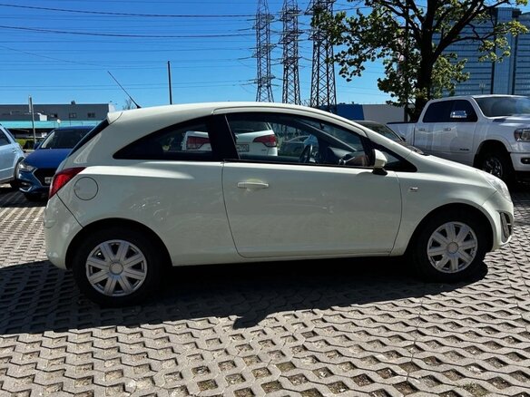 2011 Opel Corsa D Рестайлинг II, белый, 499000 рублей - вид 3