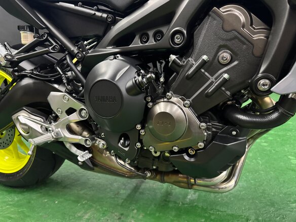 2018 Yamaha MT-09 (FZ-09), серый, 875000 рублей - вид 20