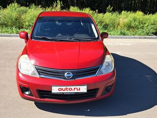 2010 Nissan Tiida I Рестайлинг, красный, 680000 рублей, вид 2