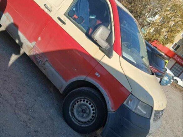 2008 Volkswagen Transporter T5, бежевый, 490000 рублей - вид 6