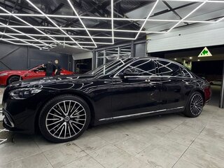 2022 Mercedes-Benz S-Класс 500 4MATIC VII (W223), чёрный, 12900000 рублей, вид 3