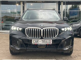 2025 BMW X5 Long 30Li IV (G05/G18) Рестайлинг, чёрный, 8990000 рублей, вид 3