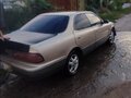 1992 Toyota Windom I (XV10), бежевый, 250000 рублей - вид 4