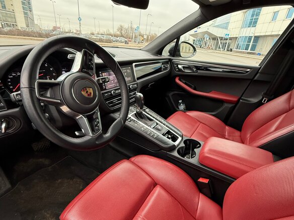 2021 Porsche Macan I Рестайлинг, серый, 6100000 рублей - вид 9