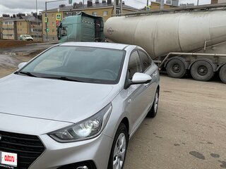 2018 Hyundai Solaris II, серебристый, 1100000 рублей, вид 1