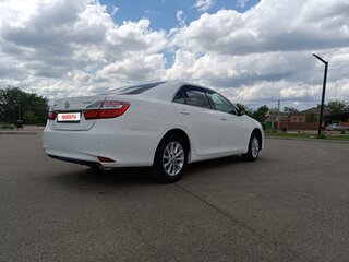 2015 Toyota Camry VII (XV50) Рестайлинг, белый, 1411000 рублей, вид 5