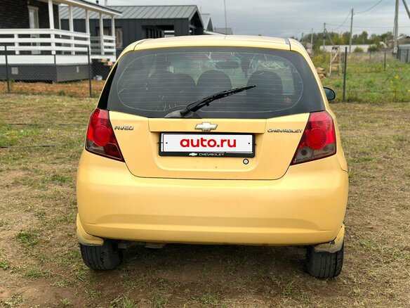 2006 Chevrolet Aveo I, жёлтый, 205000 рублей - вид 4