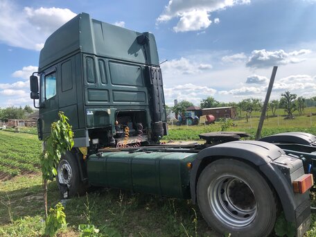 2012 DAF XF 95, зелёный, 2000000 рублей, вид 4