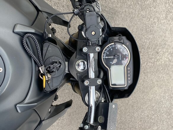 2015 Suzuki GSR 750, чёрный, 600000 рублей - вид 12