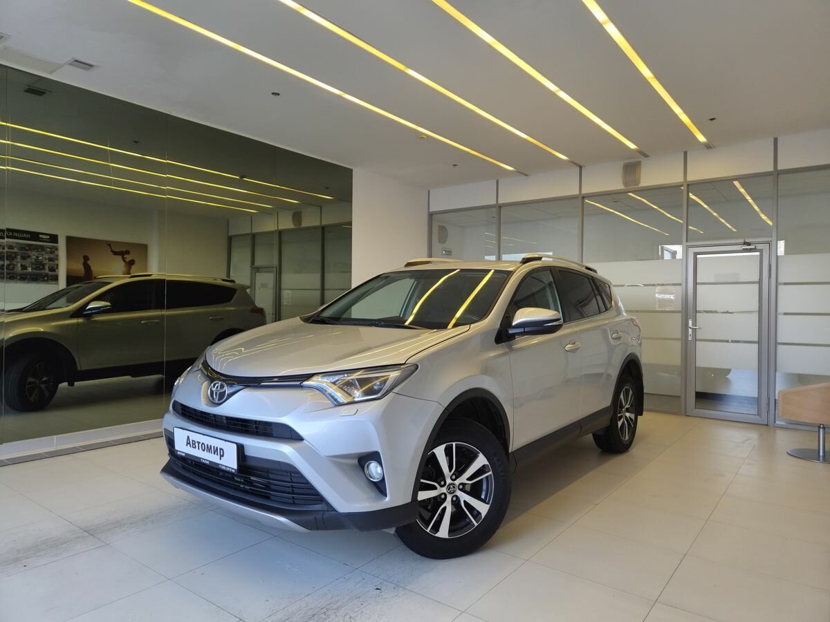 Открыть фотографии: Toyota RAV4 IV (XA40) Рестайлинг