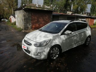 2013 Hyundai Solaris I, белый, 650000 рублей, вид 1