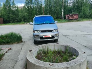 1997 Toyota Regius I, серый, 650000 рублей, вид 2