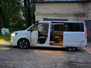 2022 Honda Stepwgn VI, белый, 3000000 рублей, вид 4