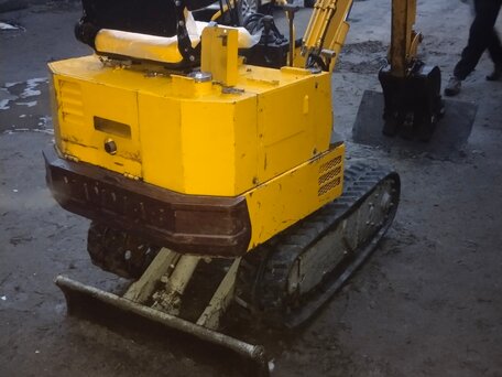 2011 Yanmar YB, жёлтый, 950000 рублей, вид 5