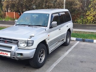 1998 Mitsubishi Pajero II Рестайлинг, серебристый, 650000 рублей, вид 1