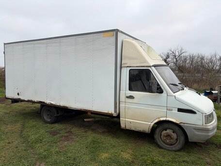 1998 Iveco Daily, белый, 500000 рублей, вид 2