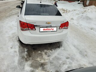 2012 Chevrolet Cruze I, белый, 680000 рублей, вид 4