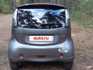 2011 Mitsubishi i-MiEV, серый, 795000 рублей, вид 2