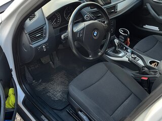 2013 BMW X1 20i I (E84) Рестайлинг, белый, 1285000 рублей, вид 3