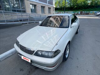 1998 Toyota Mark II VIII (X100), белый, 750000 рублей, вид 2