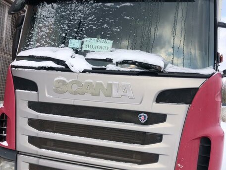 2010 Scania G-series, красный, 4100000 рублей, вид 1