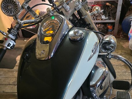 2009 Suzuki Boulevard C50, зелёный, 700000 рублей, вид 4