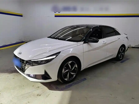 Hyundai Elantra VII (CN7)