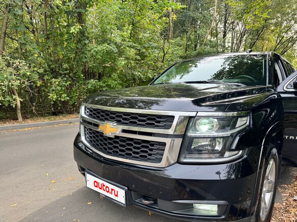 2019 Chevrolet Tahoe IV, чёрный, 3750000 рублей - вид 4