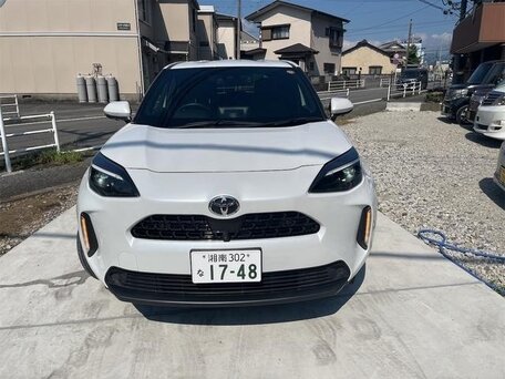 2023 Toyota Yaris Cross I, белый, 1620000 рублей, вид 2