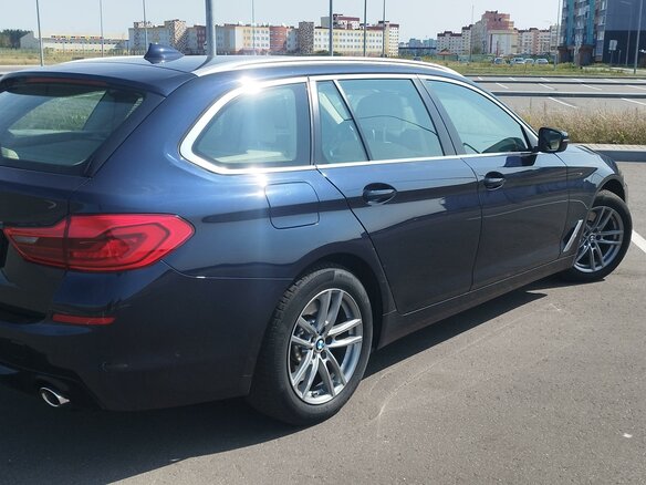 2020 BMW 5 серии 530d xDrive VII (G30/G31/G38), синий, 3100000 рублей - вид 6