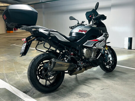 2017 BMW S 1000 XR, серебристый, 1199000 рублей, вид 3