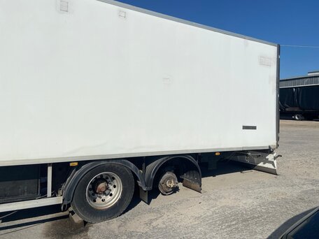 1993 Scania 3-Series, белый, 2200000 рублей, вид 2