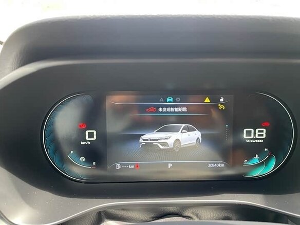 2022 Roewe i5 I Рестайлинг, серебристый, 1170000 рублей - вид 17