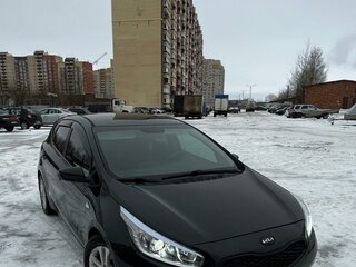 2013 Kia Ceed II, чёрный, 1200000 рублей, вид 4