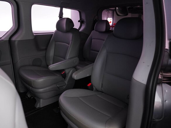 2018 Hyundai Grand Starex I Рестайлинг 2, серый, 3899077 рублей - вид 12