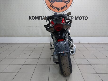 2010 Honda VFR 1200, красный, 749000 рублей, вид 4