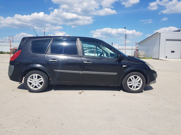 2008 Renault Scenic Grand II Рестайлинг, чёрный, 630000 рублей - вид 3