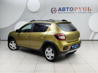 2016 Renault Sandero Stepway II, зелёный, 1055000 рублей, вид 2