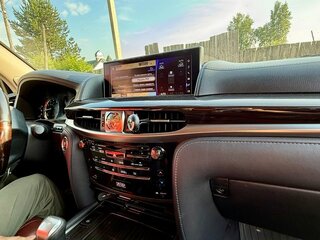 2016 Lexus LX 570 III Рестайлинг 2, чёрный, 8050000 рублей, вид 3