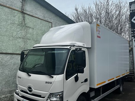 2021 Hino Series 300 (Dutro), белый, 5900000 рублей, вид 1
