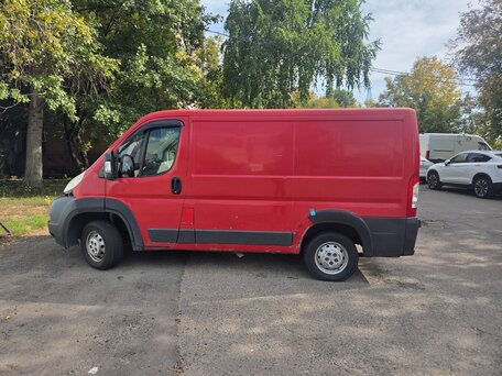 2013 Peugeot Boxer, красный, 1500000 рублей, вид 2
