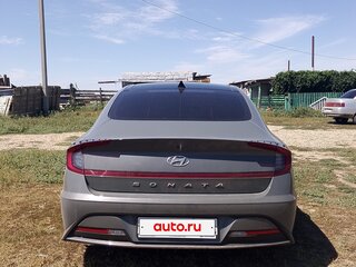 2022 Hyundai Sonata VIII (DN8), серый, 3000000 рублей, вид 4