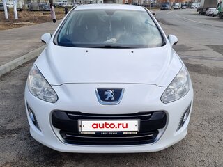2011 Peugeot 308 I Рестайлинг, белый, 850000 рублей, вид 1